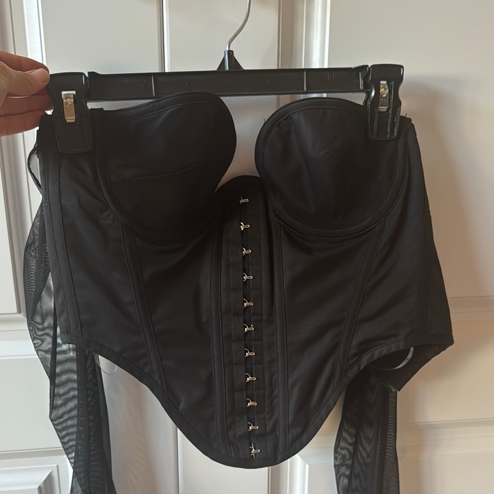 House Of CB…Black Corset Bustier Top. XS - Picture 2 of 9